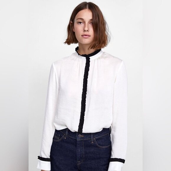 Zara Ivory Blouse with black contrasting ruffles  Size M - Picture 1 of 7